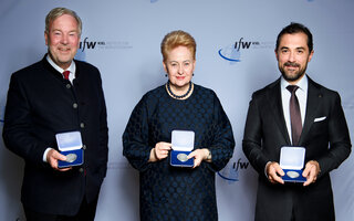Hans-Julius Ahlmann, Dr. Dalia Grybauskaitė, Prof. Ufuk Akcigit 