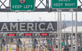 The border to the United States is shown from Canada