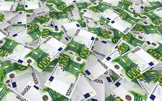 Pile of 100 Euro bank notes