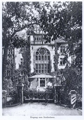 Kiel Institute Historic image of the Kiel Institute